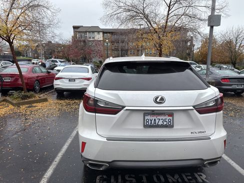Used 2018 Lexus RX 350 FWD w/ Premium Package image 4