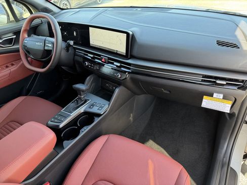 New 2026 Kia Sportage SX image 11