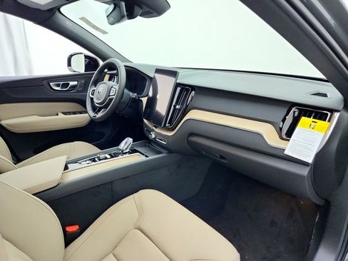 New 2026 Volvo XC60 B5 Core w/ Climate Package PRO image 13