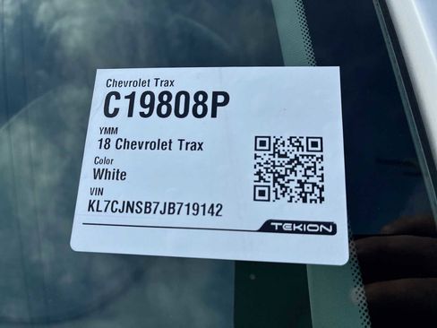 Certified 2018 Chevrolet Trax LS image 33