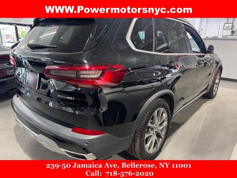 Used 2019 BMW X5 xDrive40i w/ Premium Package 2 AWD/4WD image 3