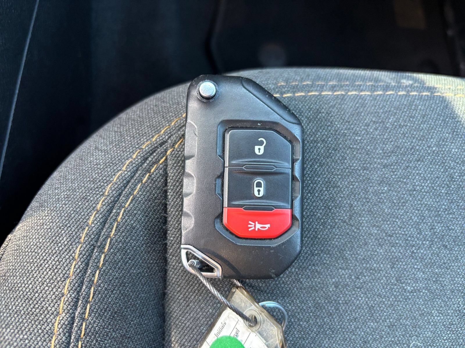 Used 2025 Jeep Wrangler Unlimited Sport AWD/4WD image 19