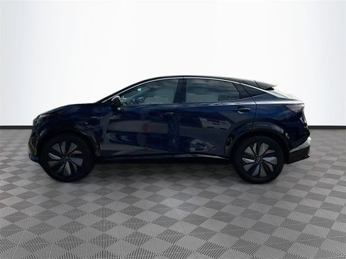 Used 2023 Nissan Ariya EVOLVE+ image 9