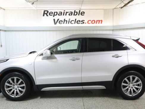 Used 2019 Cadillac XT4 Premium Luxury w/ Enhanced Visibility Package AWD/4WD image 1