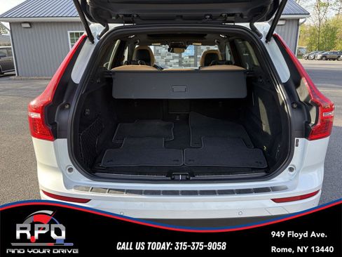Used 2019 Volvo XC60 T6 Momentum AWD/4WD image 24
