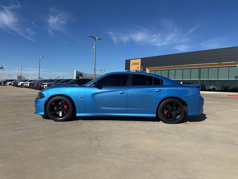 Used 2023 Dodge Charger Scat Pack w/ Plus Group image 2