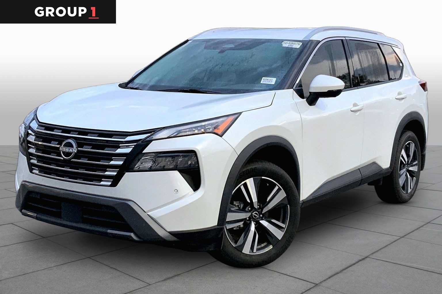 Used 2024 Nissan Rogue SL AWD/4WD image 1