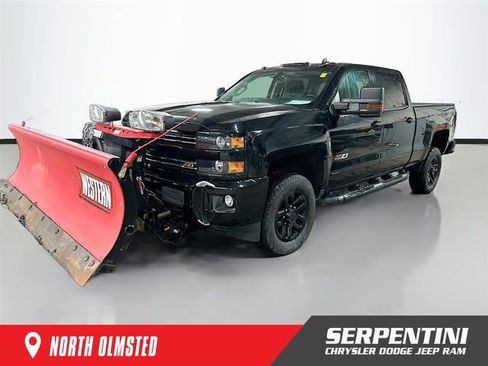 Used 2017 Chevrolet Silverado 2500 LT w/ Midnight Edition image 1