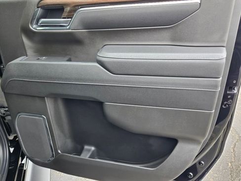 New 2026 Chevrolet Silverado 1500 LT Trail Boss w/ Convenience Package II image 9