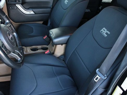 Used 2011 Jeep Wrangler Unlimited Sahara w/ Mopar Chrome Edition Group image 14