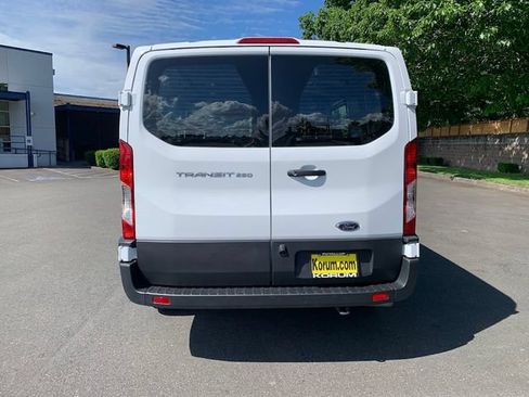Used 2025 Ford Transit 250 Low Roof w/ Exterior Upgrade Package RWD image 4
