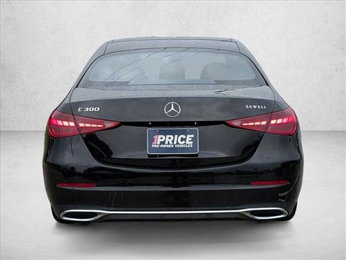 Used 2025 Mercedes-Benz C 300 Sedan image 6