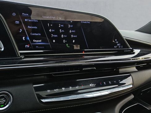 Used 2023 Cadillac Escalade ESV Sport w/ Touring Package image 19