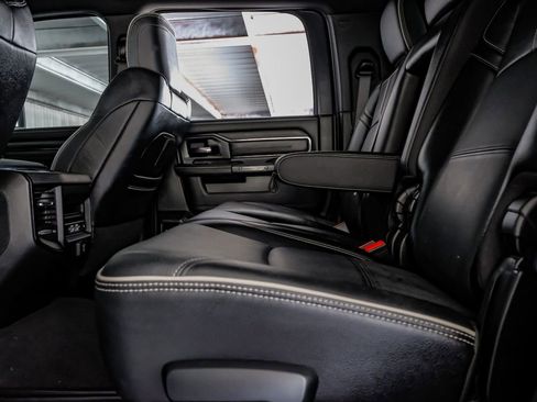 Used 2023 RAM 2500 Limited image 38