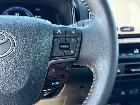 Used 2026 Toyota Camry SE w/ Multimedia Upgrade Package FWD image 24