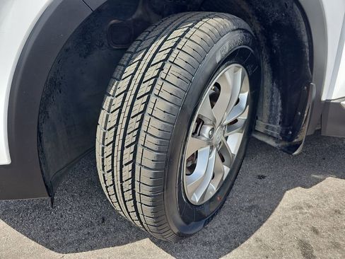 Used 2019 Hyundai Santa Fe SE FWD image 35