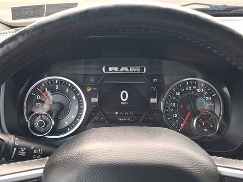 Used 2020 RAM 1500 Big Horn AWD/4WD image 19