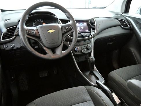 Used 2020 Chevrolet Trax LS w/ Tint and Cruise Package image 4