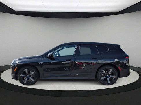 Used 2024 BMW iX xDrive50 AWD/4WD image 5