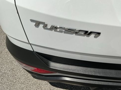 Used 2024 Hyundai Tucson SEL w/ Convenience Package FWD image 5