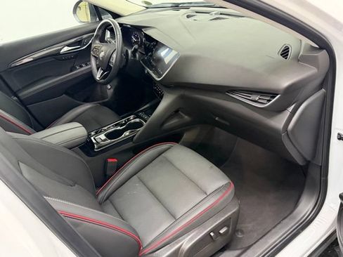 Used 2023 Buick Envision Essence w/ Sport Touring Package AWD/4WD image 39