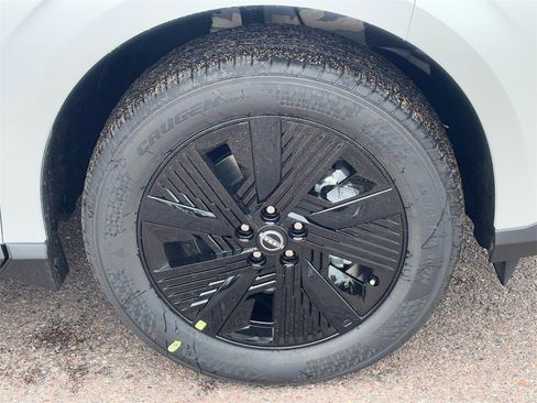 New 2026 Nissan Murano SV image 9