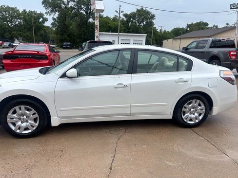 Used 2012 Nissan Altima 2.5 S w/ Value Pkg FWD image 3