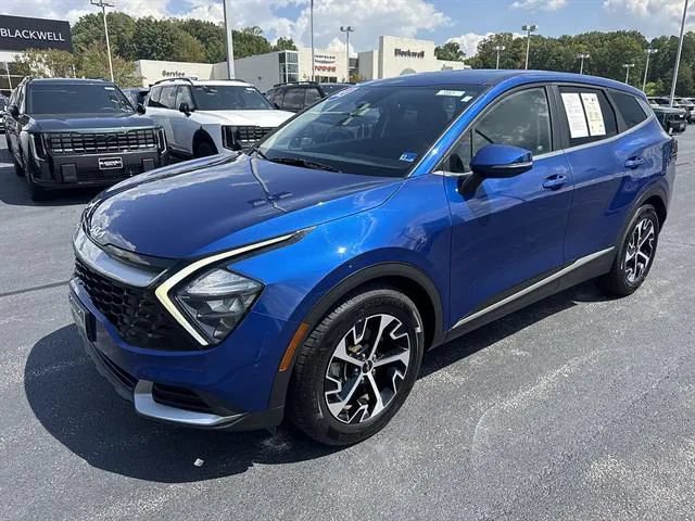 Certified 2023 Kia Sportage EX FWD image 4