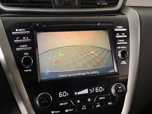 Used 2019 Nissan Murano S FWD image 6