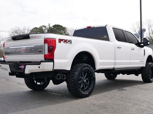 Used 2017 Ford F250 Platinum w/ Platinum Ultimate Package image 24