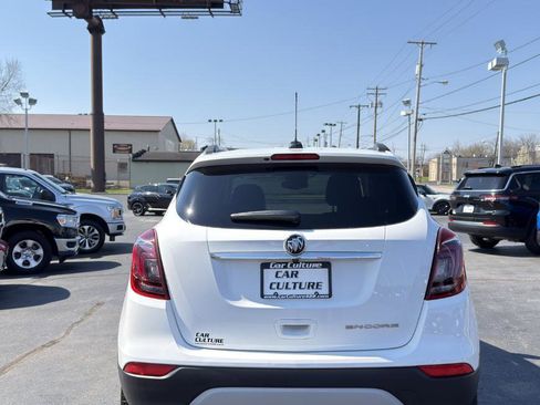 Used 2020 Buick Encore Preferred image 55