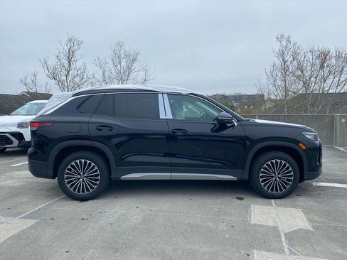New 2026 Volkswagen Tiguan S AWD/4WD image 2