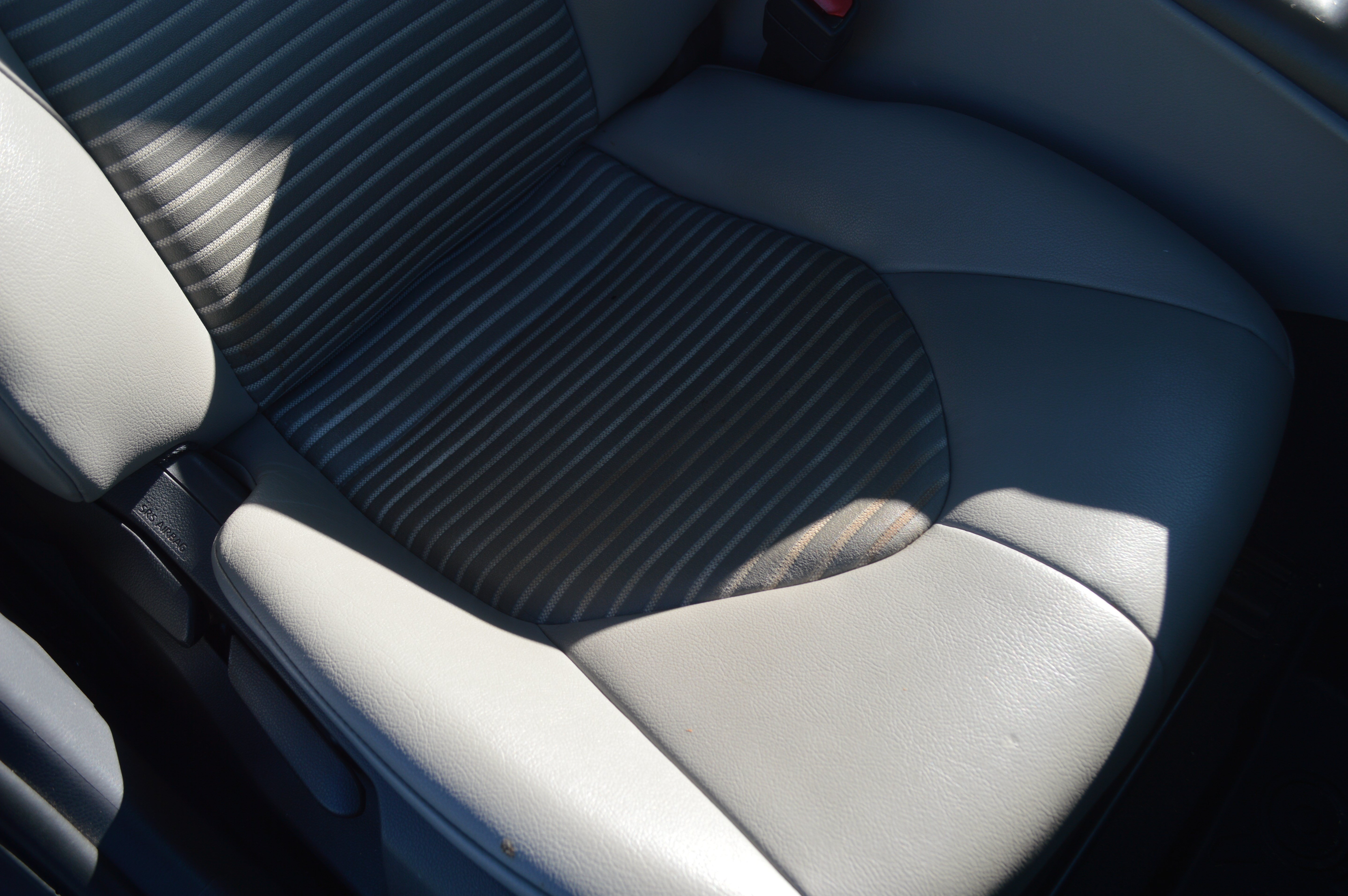Used 2021 Toyota Camry SE w/ Convenience Package FWD image 35