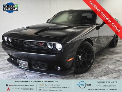 Used 2016 Dodge Challenger R/T Scat Pack w/ Leather Interior Group