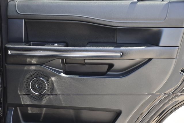Used 2021 Ford Expedition XLT RWD image 26