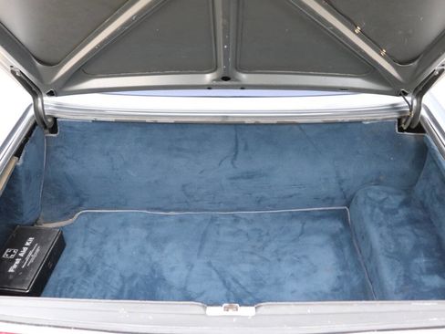 Used 1989 Mercedes-Benz 560 SL image 25