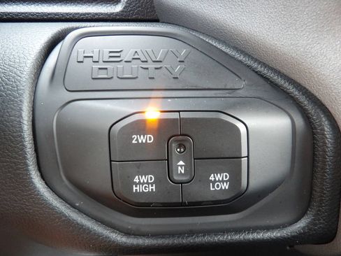 Used 2026 RAM 2500 Big Horn AWD/4WD image 22