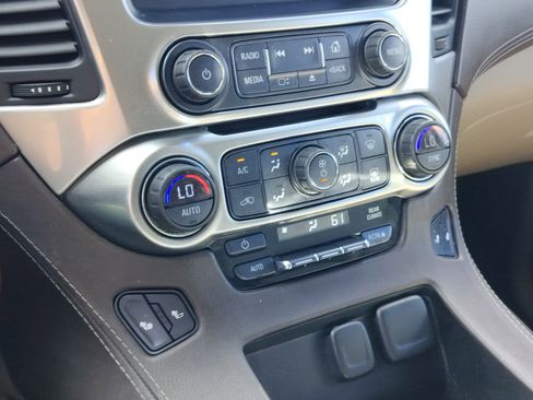 Used 2016 Chevrolet Tahoe LT w/ Luxury Package image 27