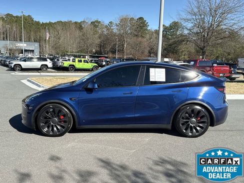 Used 2022 Tesla Model Y Performance image 2