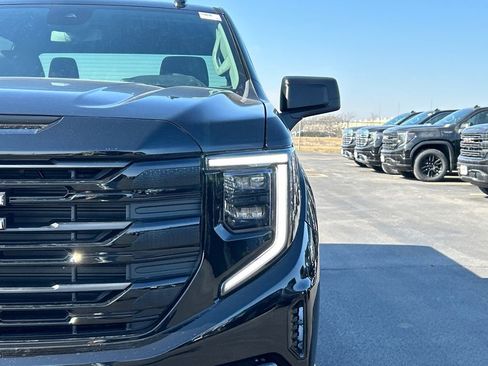 New 2026 GMC Sierra 1500 Elevation w/ Elevation Select Package image 12