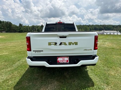 Used 2025 RAM 1500 Big Horn AWD/4WD image 7