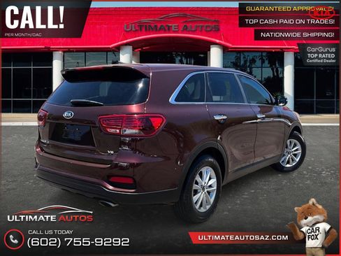 Used 2019 Kia Sorento FWD V6 image 3