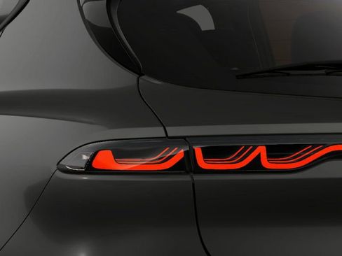 New 2026 Alfa Romeo Tonale image 12