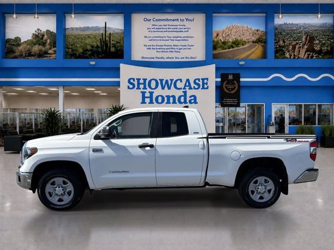 Used 2021 Toyota Tundra SR5 AWD/4WD image 4