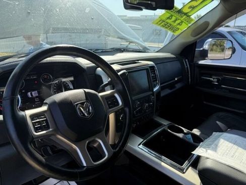 Used 2015 RAM 2500 Laramie AWD/4WD image 10