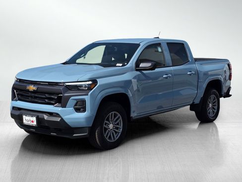 New 2025 Chevrolet Colorado LT w/ LT Convenience Package image 3