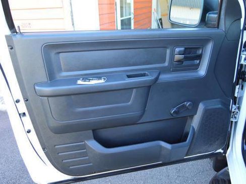 Used 2011 RAM 1500 Express image 23