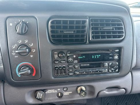 Used 1999 Dodge Dakota SLT AWD/4WD image 32