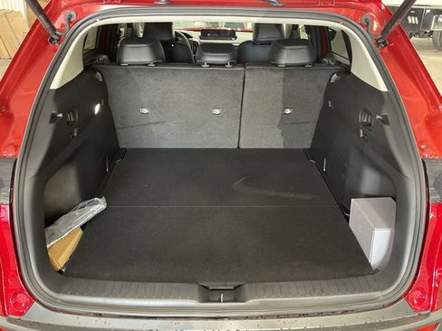 Certified 2025 MAZDA CX-50 AWD 2.5 S w/ Cargo Package image 23