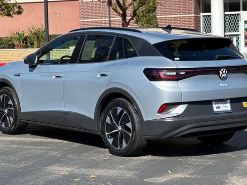 Used 2022 Volkswagen ID.4 Pro image 6